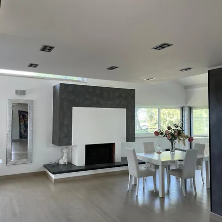 Villa Al Mare Con Vasca Idromassaggio- Artemide Lido Di Fondi