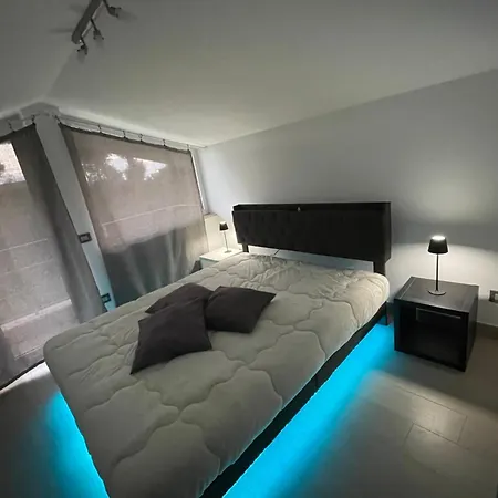Al Mare Con Vasca Idromassaggio- Artemide Villa *